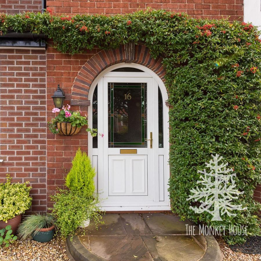 The Monkey House B&B Stone  Exterior foto